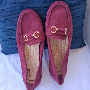 Women's Burgundy Loafers